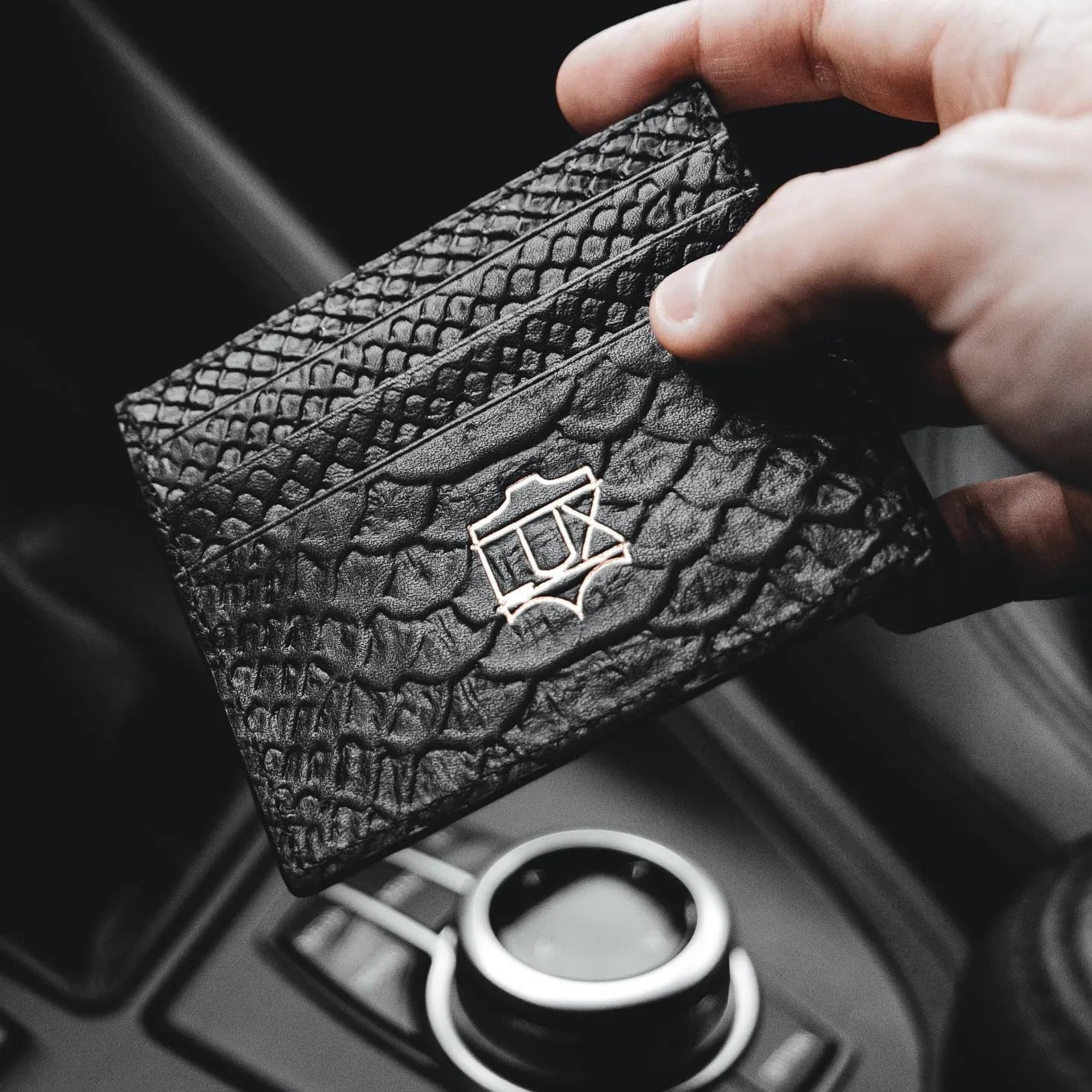 Card Holder in pelle